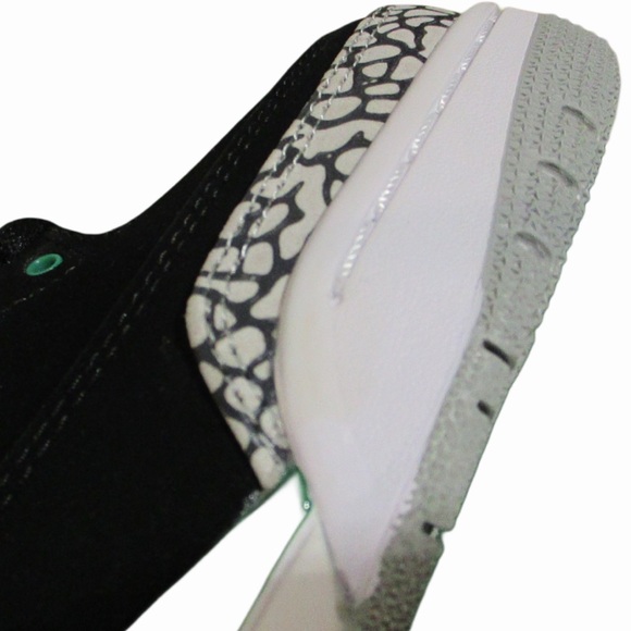 Nike Air Jordan Retro 3 ‘Pine Green’ - Picture 8 of 8